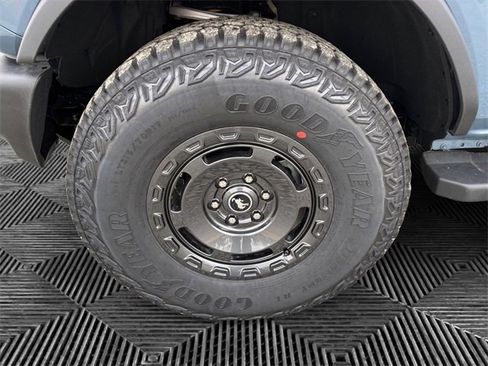 New 2025 Ford Bronco 2-Door w/ Sasquatch Package image 14