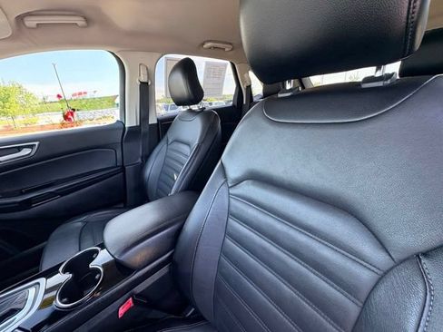 Used 2018 Ford Edge SEL w/ Equipment Group 201A FWD image 24