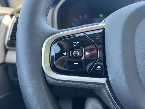 Certified 2023 Volvo XC90 T8 Ultimate w/ Protection Package Premier image 18