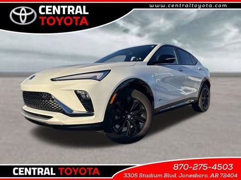 Used 2025 Buick Envista Sport Touring w/ Convenience I Package image 1