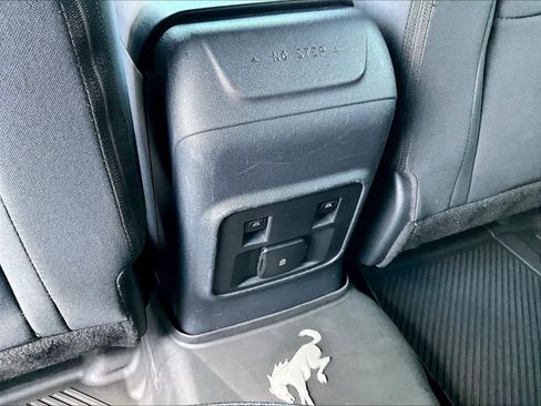 Used 2022 Ford Bronco 4-Door AWD/4WD image 10