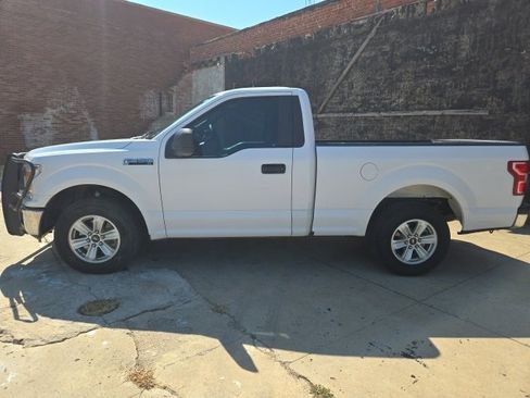 Used 2018 Ford F150 XL w/ Equipment Group 101A Mid image 4