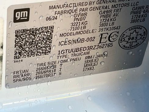 Used 2024 GMC Sierra 1500 SLE w/ X31 Off-Road Package image 34