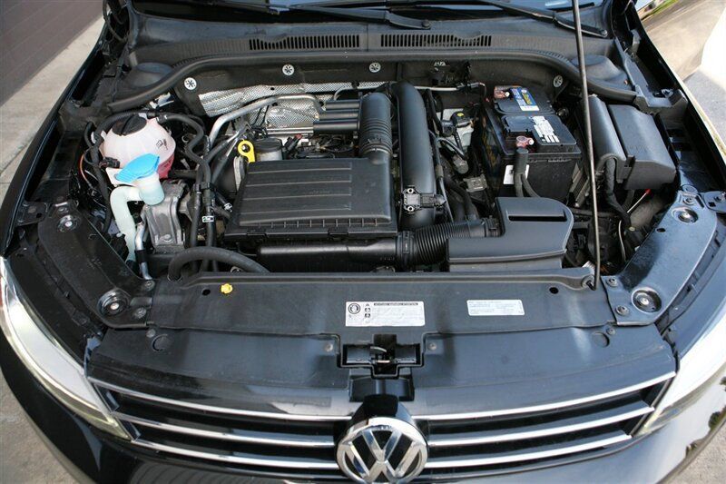 Used 2017 Volkswagen Jetta S FWD image 7