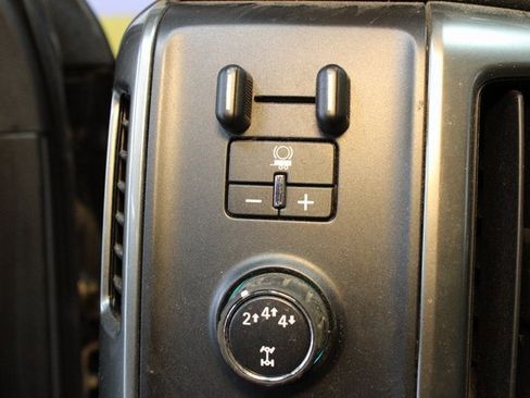 Used 2017 Chevrolet Silverado 2500 LT image 14