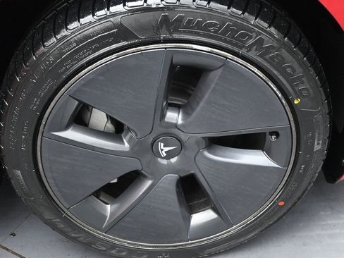 Used 2018 Tesla Model 3 Long Range image 34