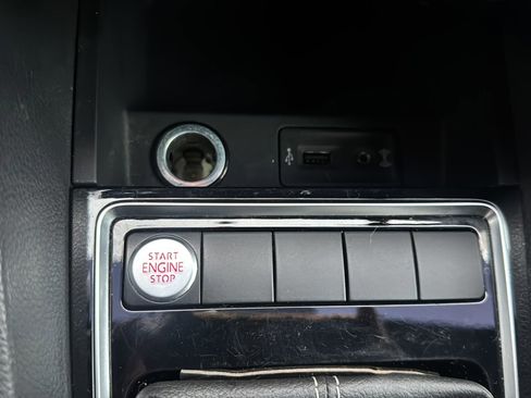 Used 2016 Volkswagen Jetta Sport image 37