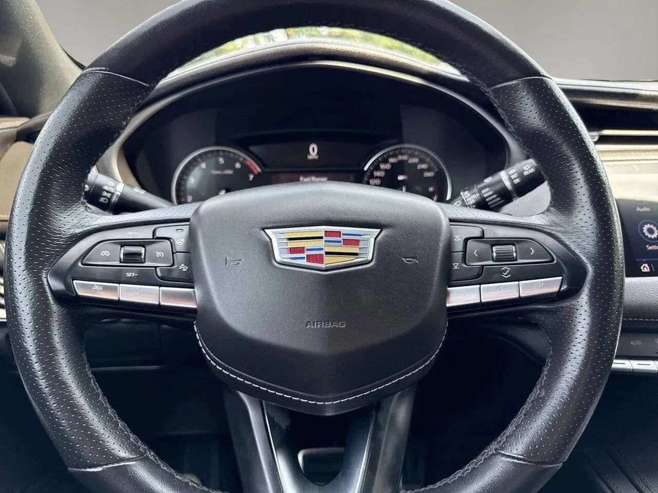 Used 2023 Cadillac XT4 Sport AWD/4WD image 13
