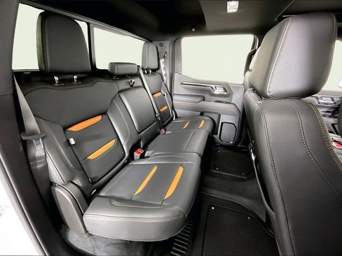 Certified 2025 GMC Sierra 1500 AT4 w/ AT4 Premium Package image 26