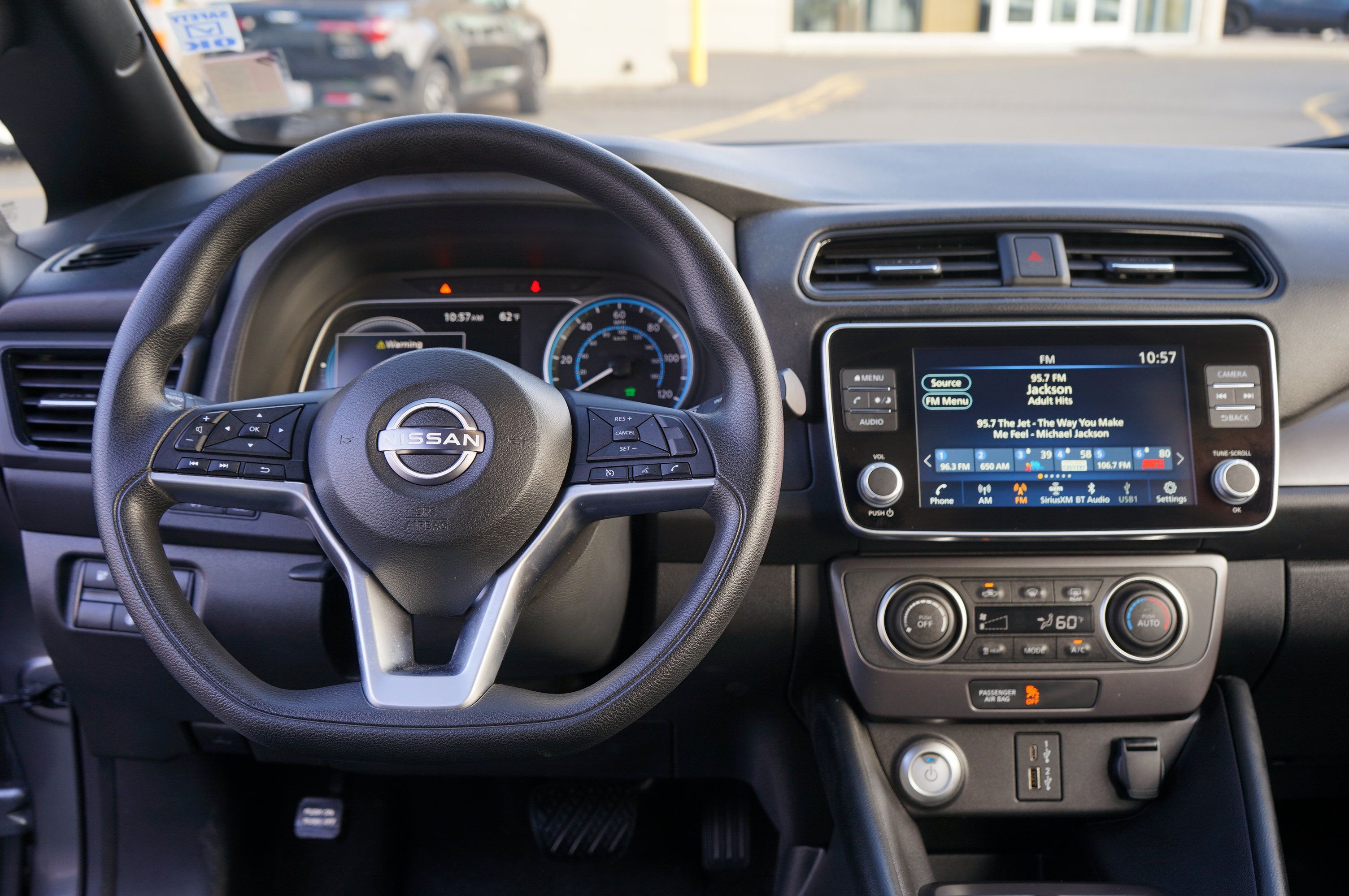 Used 2025 Nissan Leaf S FWD image 20