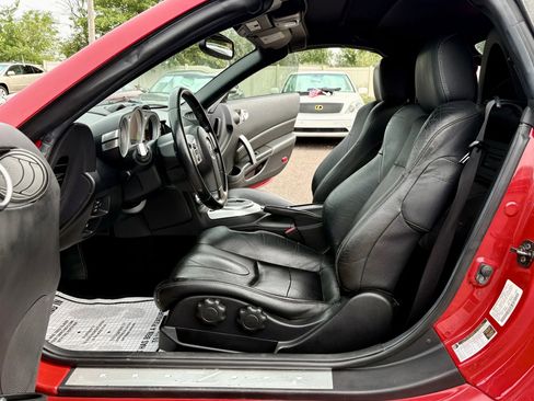 Used 2007 Nissan 350Z Touring image 21