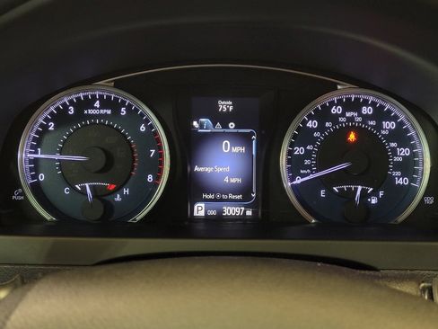 Used 2017 Toyota Camry LE FWD image 23