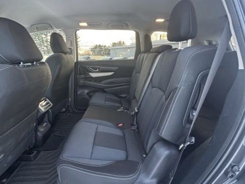 Used 2022 Subaru Ascent Premium w/ Convenience Package image 11