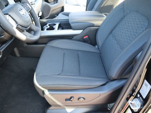 New 2027 RAM 1500 Big Horn AWD/4WD image 12