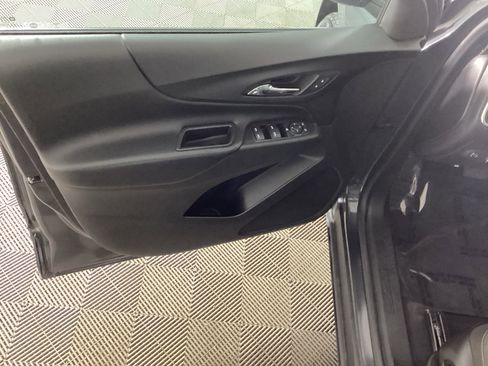 Used 2021 Chevrolet Equinox LT w/ LPO, Cargo Package image 16