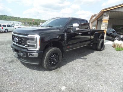 Used 2024 Ford F350 4x4 Crew Cab DRW Super Duty