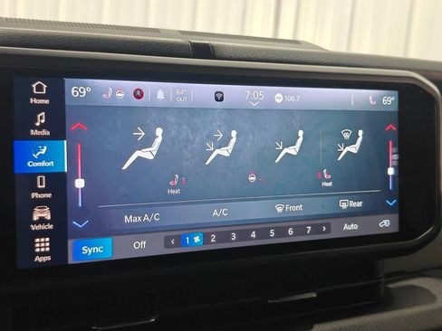 Used 2024 Jeep Wrangler Unlimited AWD/4WD image 33
