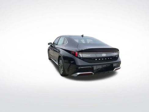 New 2025 Hyundai Sonata Limited image 7