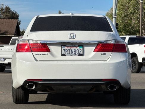 Used 2015 Honda Accord EX-L image 7