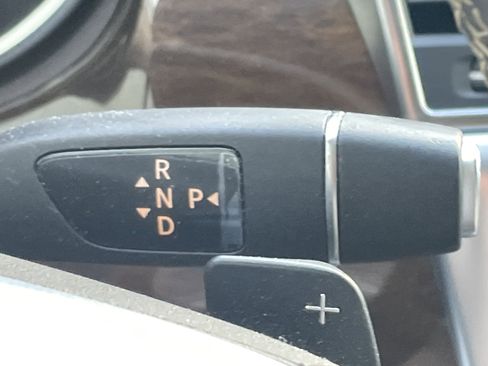 Used 2016 Mercedes-Benz GL 450 4MATIC image 30