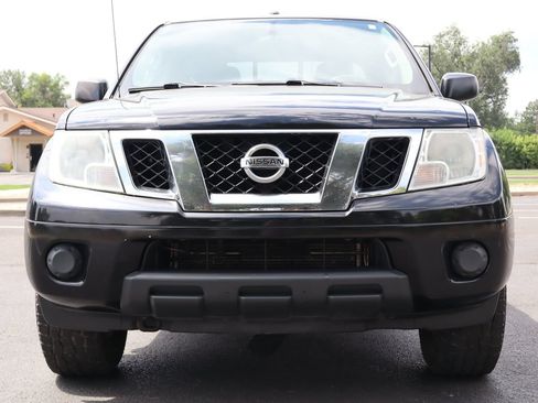 Used 2014 Nissan Frontier SV AWD/4WD image 13