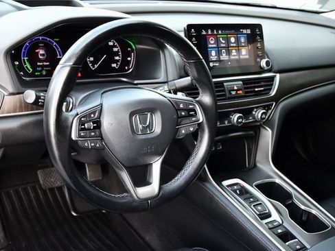 Used 2022 Honda Accord Touring image 15