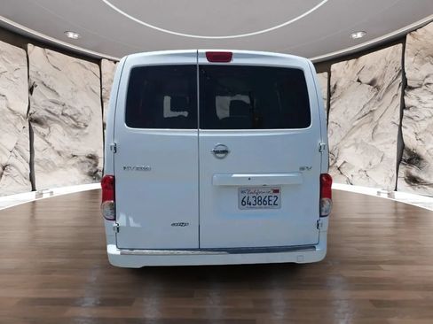 Used 2017 Nissan NV200 SV w/ Technology Package FWD image 5