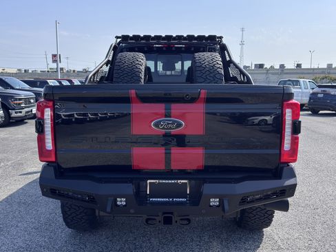 New 2026 Ford F250 Lariat w/ Black Appearance Package AWD/4WD image 4