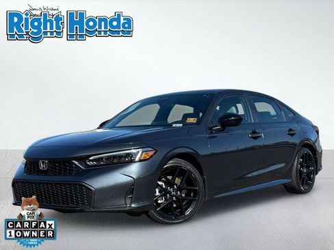 Used 2025 Honda Civic Sport image 1