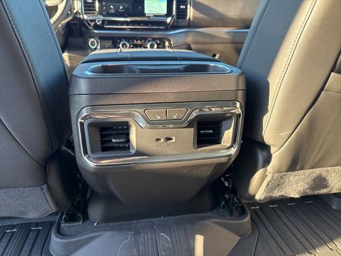 New 2026 GMC Sierra 2500 SLT w/ SLT Premium Package image 24