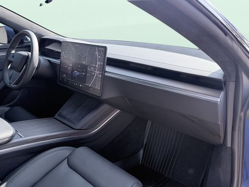 Used 2025 Tesla Model S AWD/4WD image 49
