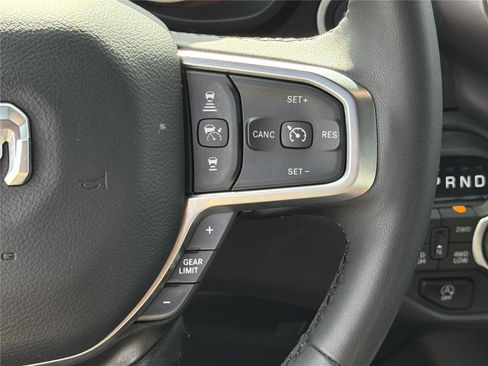 Used 2025 RAM 1500 Big Horn AWD/4WD image 24