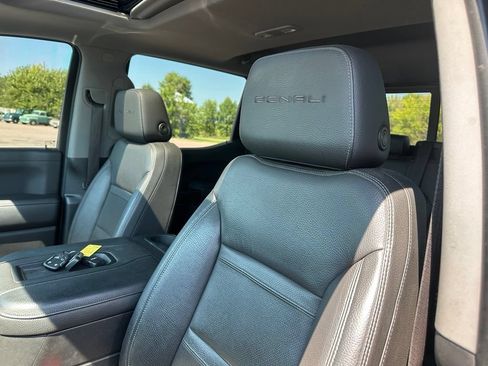 Used 2019 GMC Sierra 1500 Denali w/ Denali Ultimate Package AWD/4WD image 3