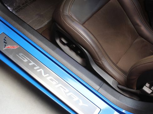 Used 2014 Chevrolet Corvette Stingray Coupe w/ 3LT Preferred Equipment Group image 39