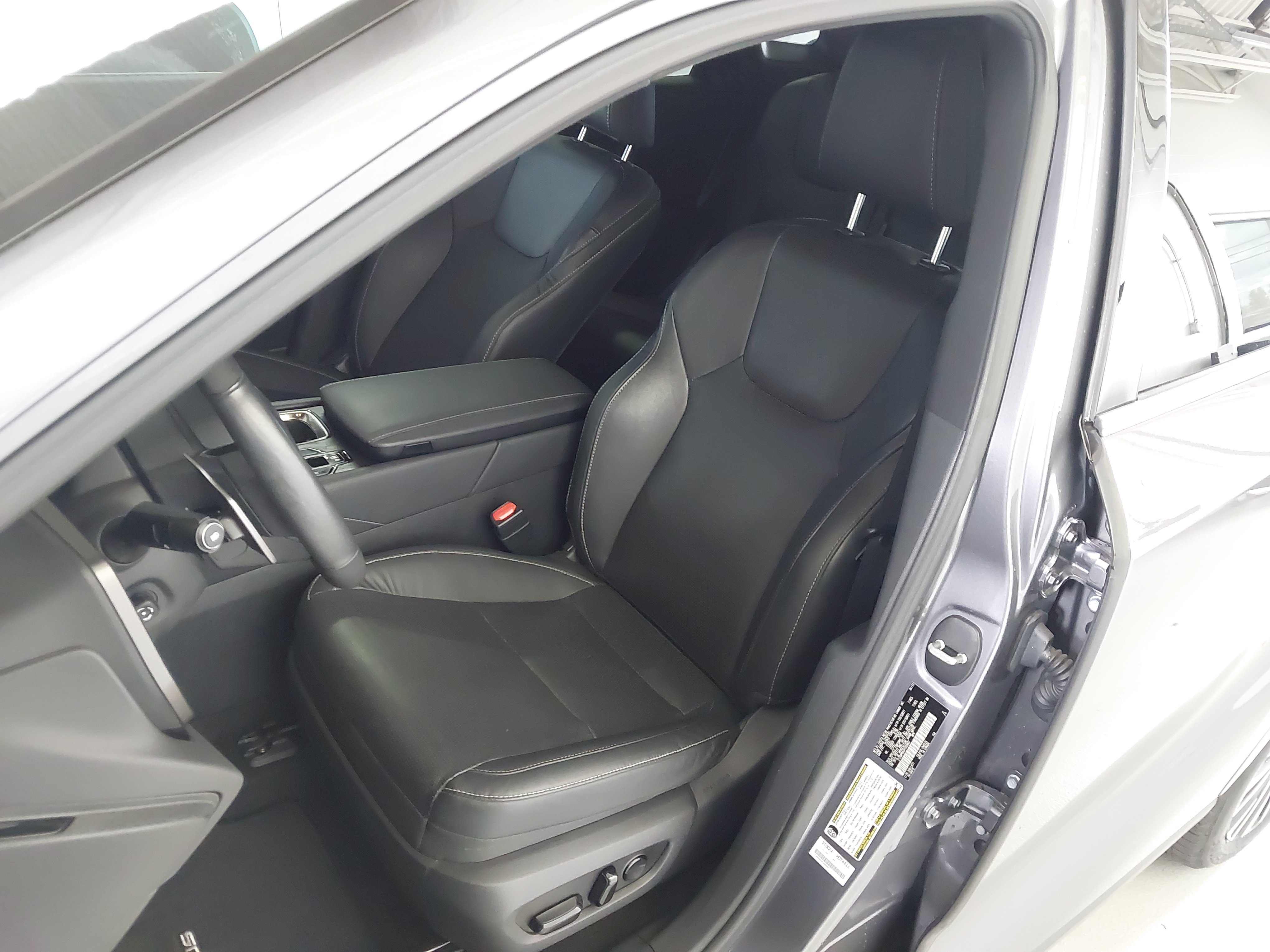 Used 2023 Lexus RX 350 Premium Plus w/ Cold Area Package FWD image 23