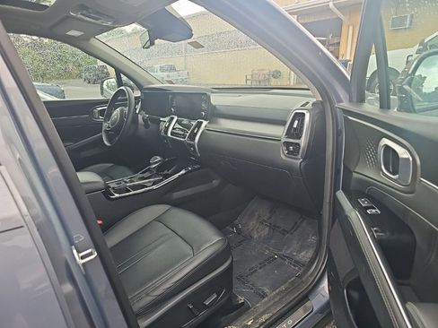 Used 2023 Kia Sorento SX FWD image 8
