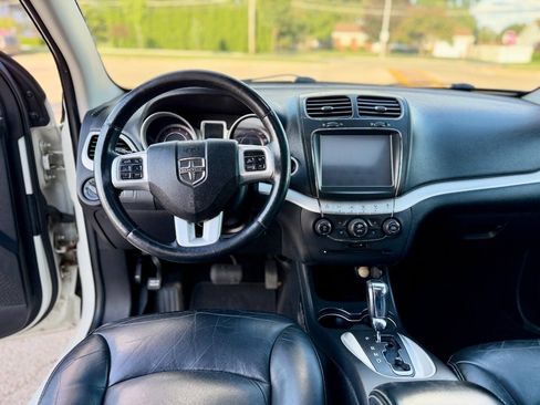 Used 2014 Dodge Journey SXT w/ Quick Order Package 28C AWD/4WD image 15
