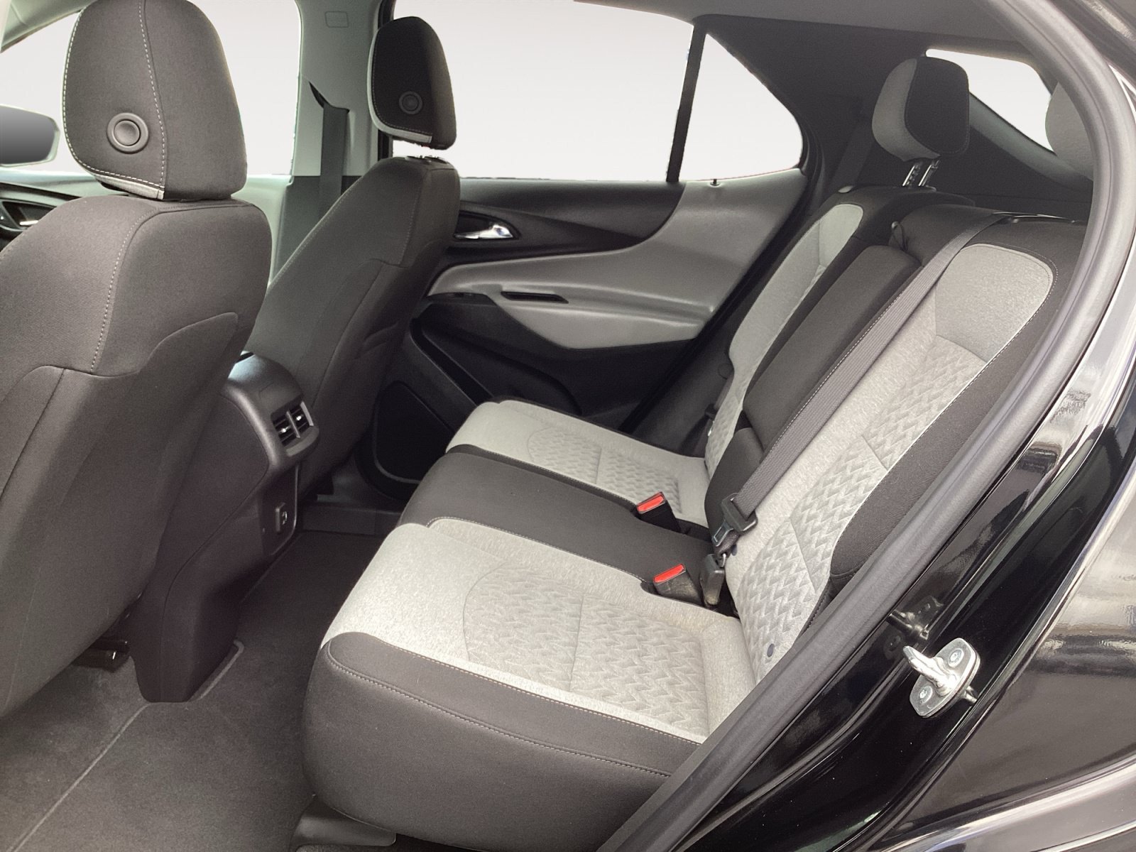 Used 2024 Chevrolet Equinox LS w/ LS Convenience Package AWD/4WD image 26