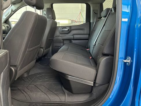 Used 2022 Chevrolet Silverado 1500 Custom Trail Boss AWD/4WD image 30