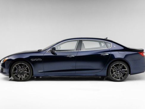 Used 2020 Maserati Quattroporte S GranSport image 17