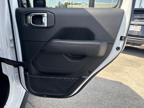 Used 2020 Jeep Wrangler Unlimited Rubicon AWD/4WD image 25