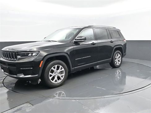 Used 2022 Jeep Grand Cherokee L Limited image 2