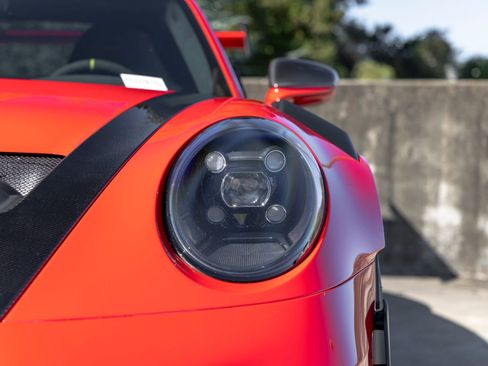 Certified 2025 Porsche 911 GT3 RS RWD image 19