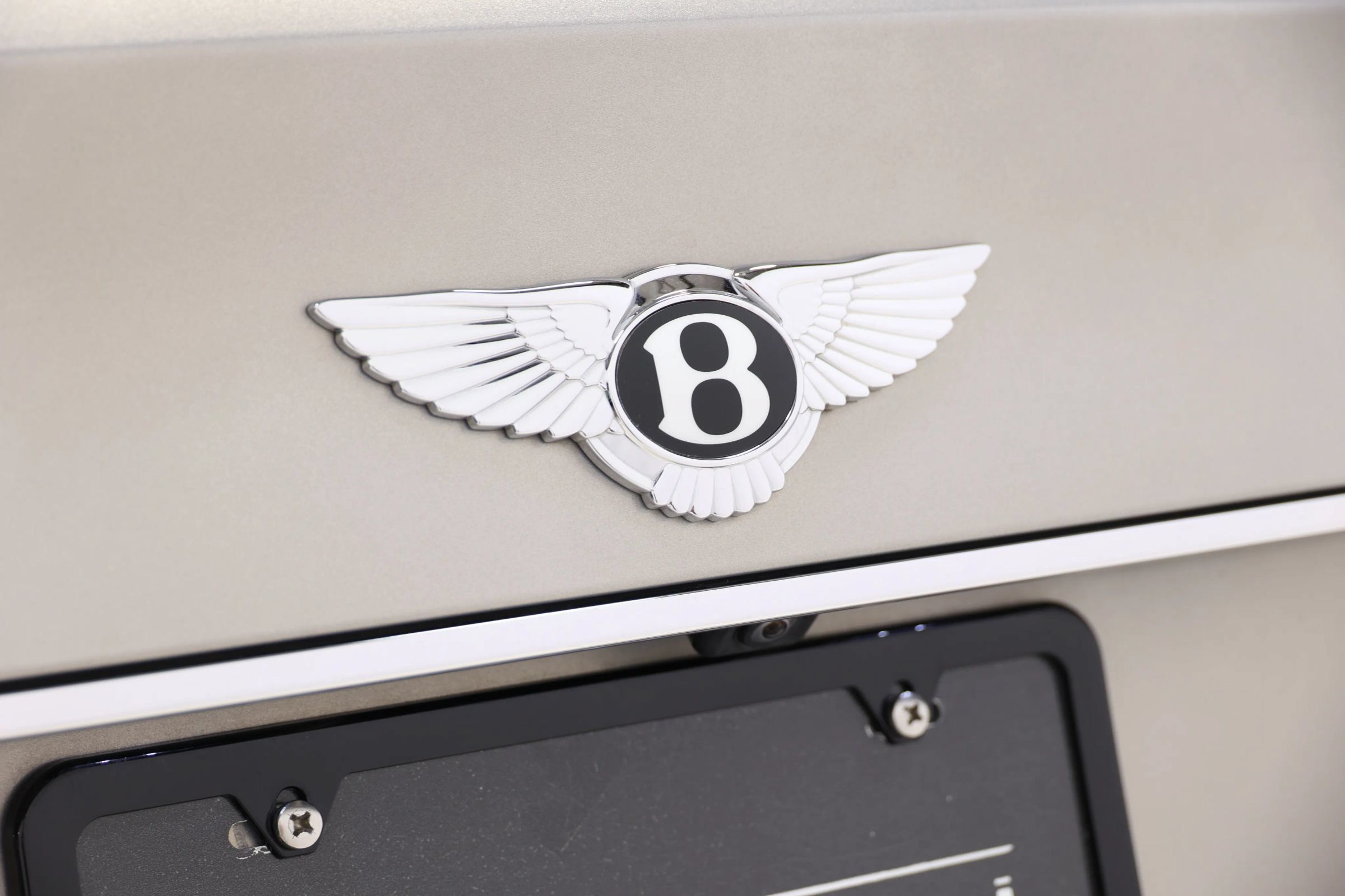Used 2018 Bentley Bentayga Onyx Edition AWD/4WD image 80