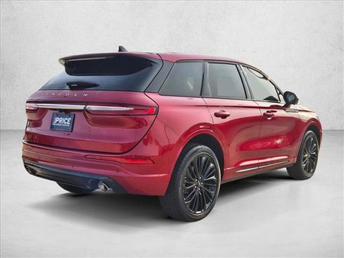 Used 2024 Lincoln Corsair FWD w/ Equipment Group 101A image 5