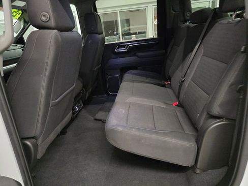 Used 2025 Chevrolet Silverado 2500 LT w/ Convenience Package image 36