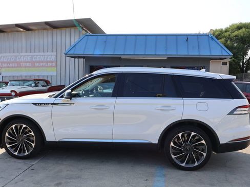 Used 2020 Lincoln Aviator Reserve w/ Equipment Group 202A AWD/4WD image 4