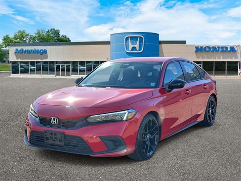 Certified 2022 Honda Civic Sport image 2