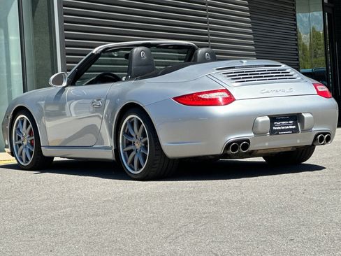 Used 2009 Porsche 911 Carrera S RWD image 3