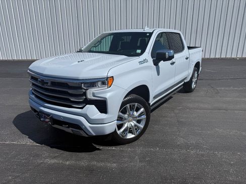 New 2026 Chevrolet Silverado 1500 High Country AWD/4WD image 1